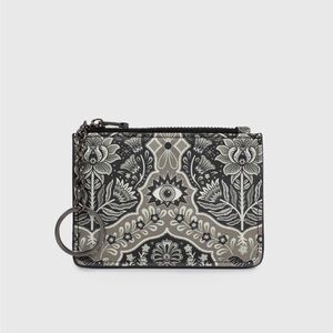 Disturbia Oculomancy Floral Damask Print Card
Holder